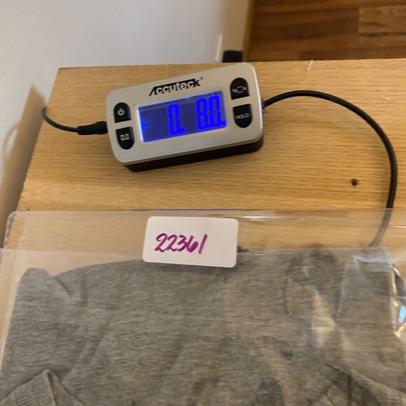 Six Flags Shirt Womens Extra Large Gray Scooby Doo Soccer Short Sleeve Pocket - Picture 10 of 11